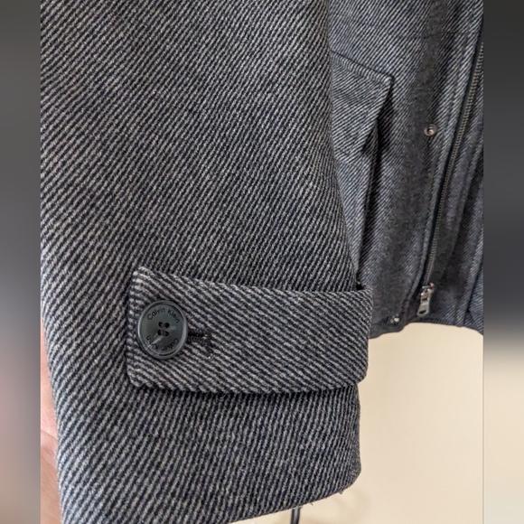 Michael kors large winter jacket - Picture 4 of 5